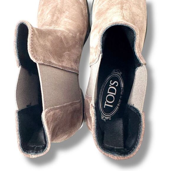 Tod’s Logo Suede Chelsea Pull-On Bootie in Brown Women’s Size 37- Run Large - Picture 7 of 10